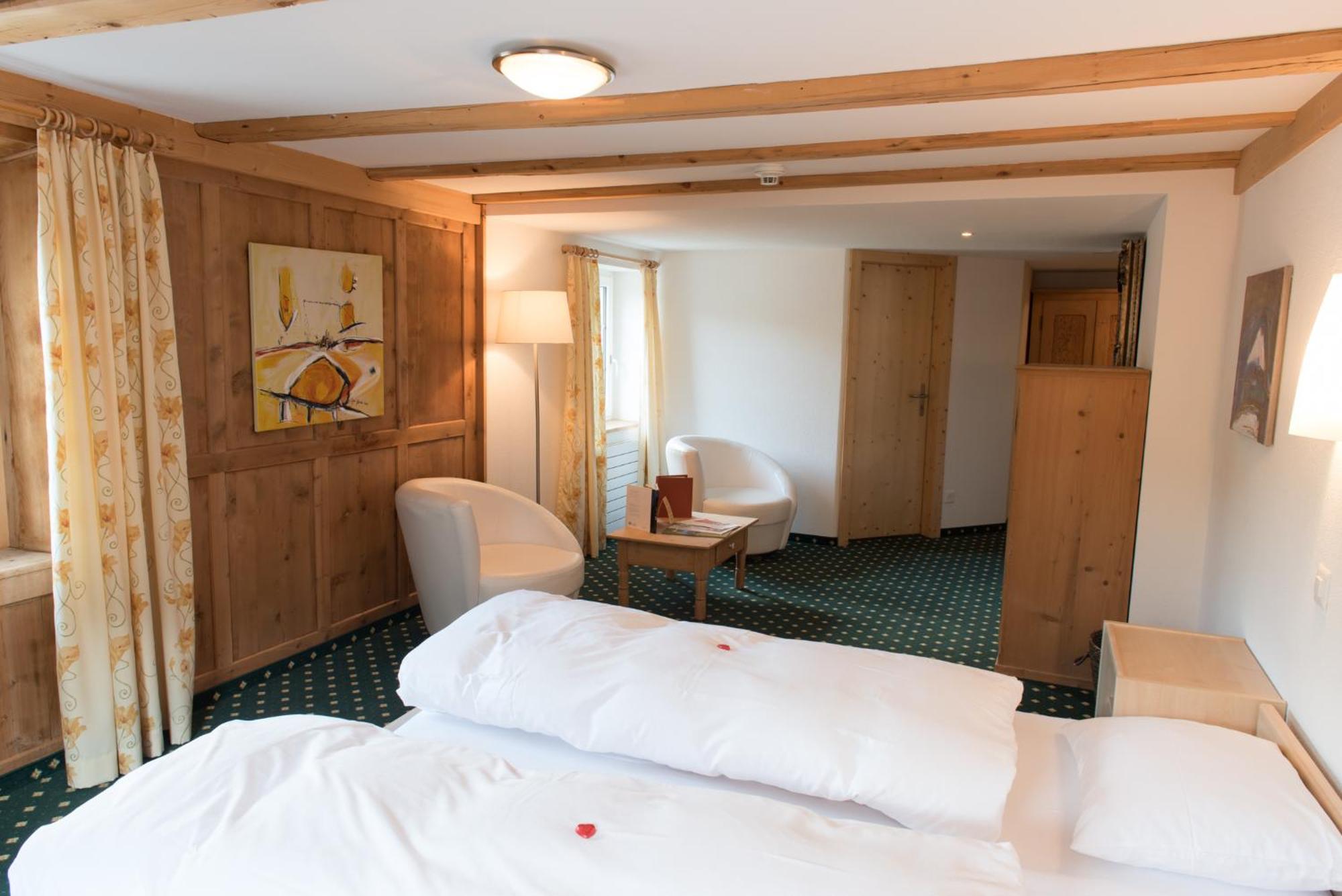 Posta Hotel 3*